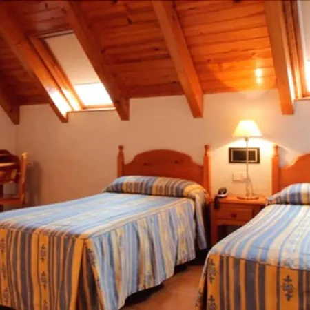 Ξενοδοχείο Ostau D'oc Βιέλα