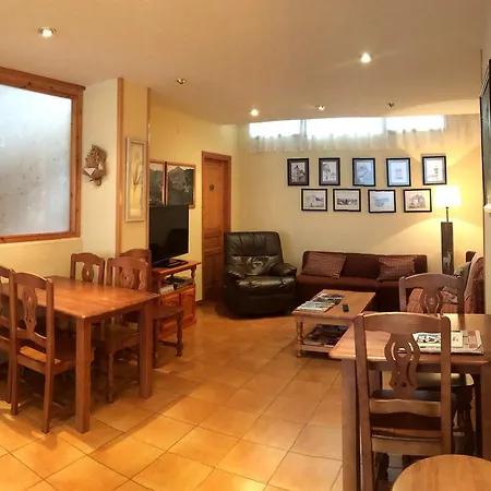 Ξενοδοχείο Ostau D'oc Βιέλα